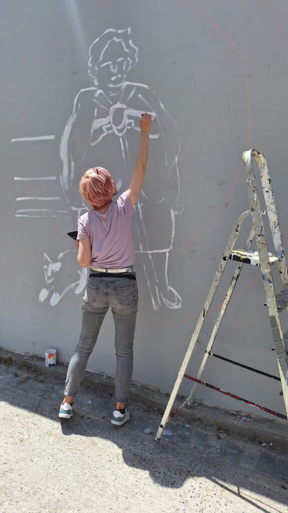 tina mamczur mam yesmaem mural lakkos 07